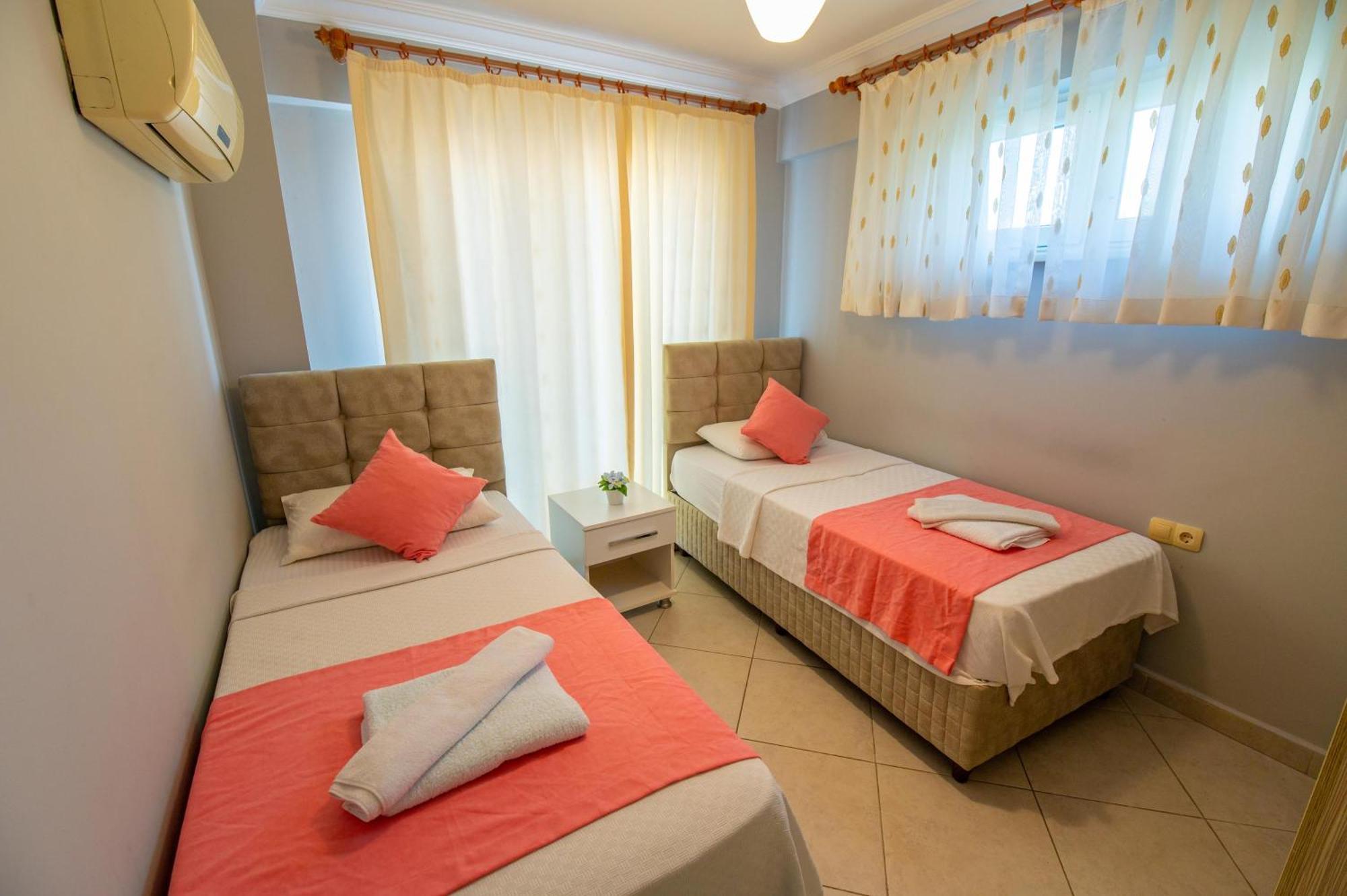 Sunset Beach Resort Aqua Lettings Fethiye Dış mekan fotoğraf
