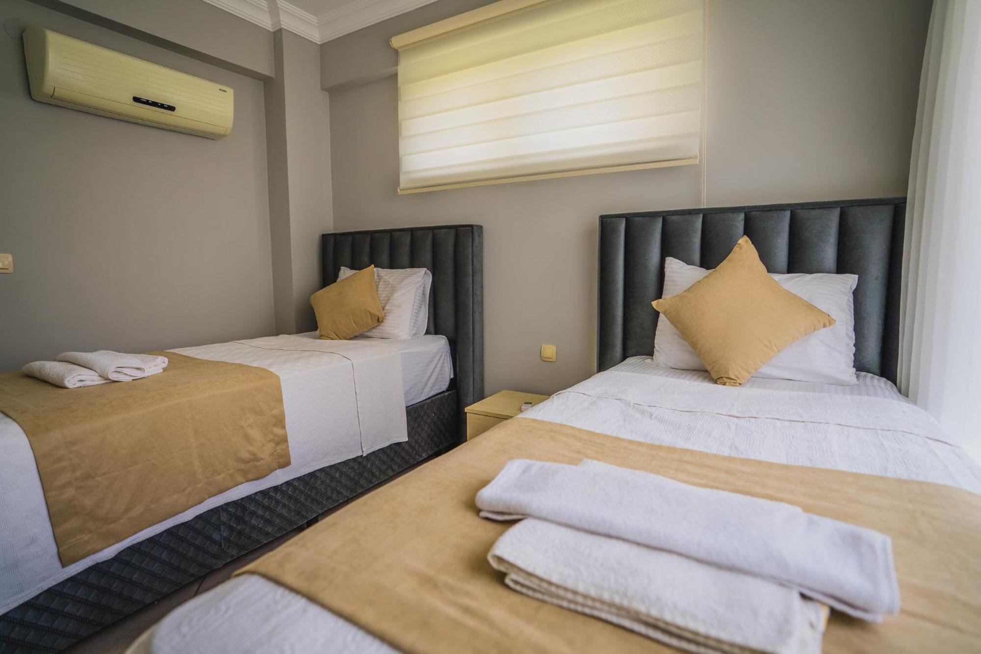 Sunset Beach Resort Aqua Lettings Fethiye Dış mekan fotoğraf