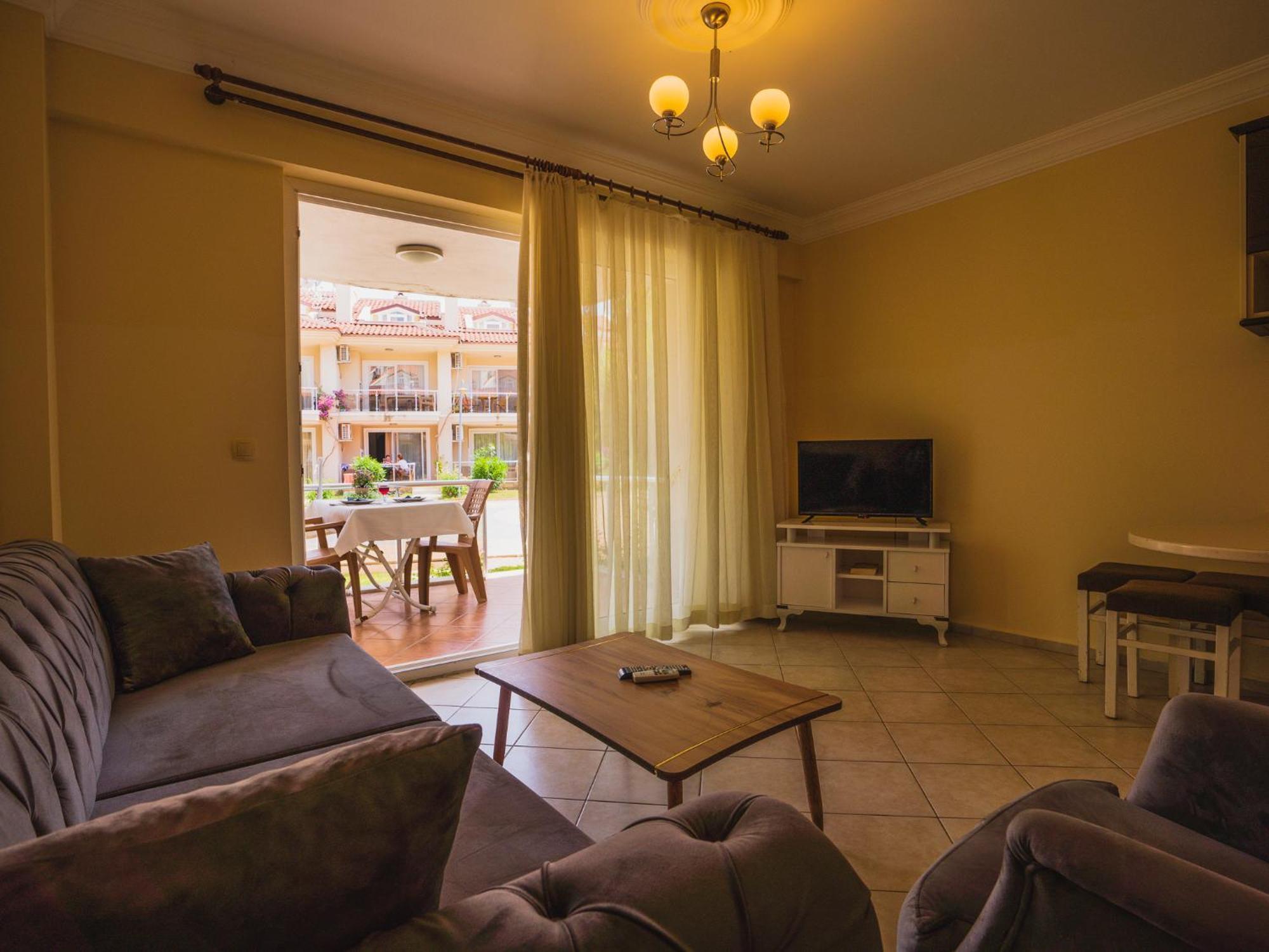 Sunset Beach Resort Aqua Lettings Fethiye Dış mekan fotoğraf