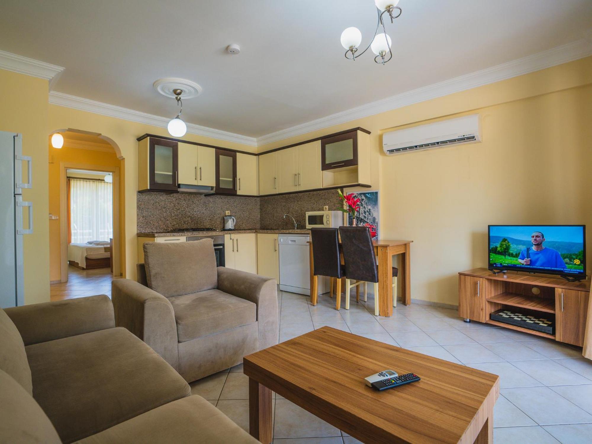 Sunset Beach Resort Aqua Lettings Fethiye Dış mekan fotoğraf