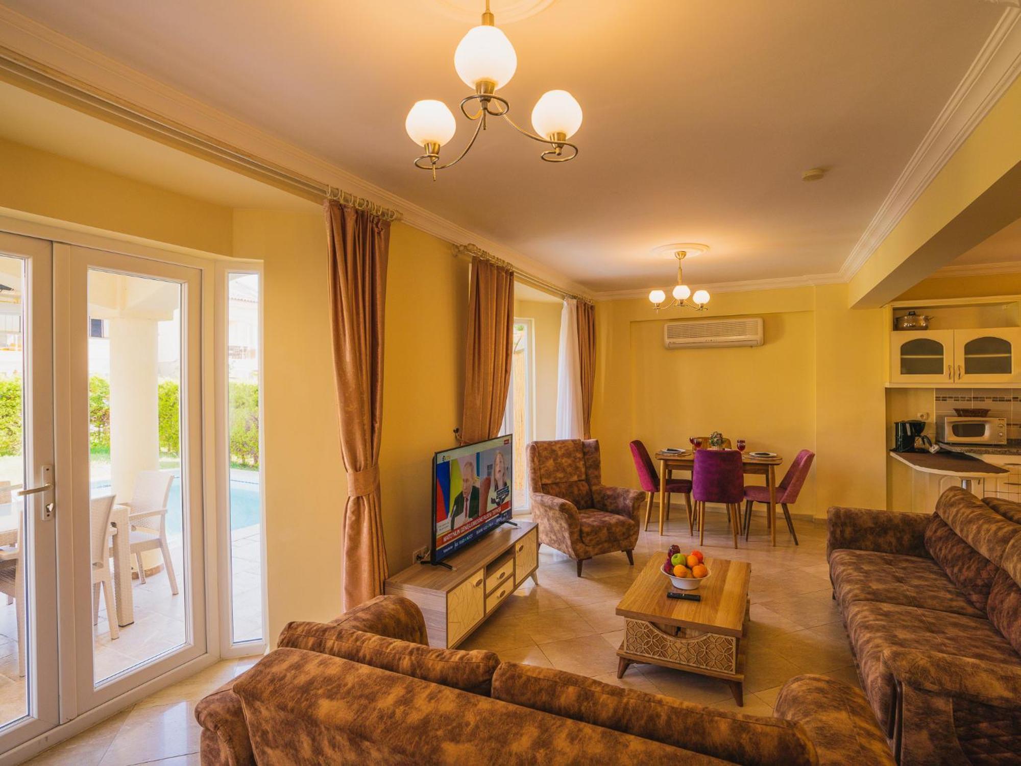 Sunset Beach Resort Aqua Lettings Fethiye Dış mekan fotoğraf